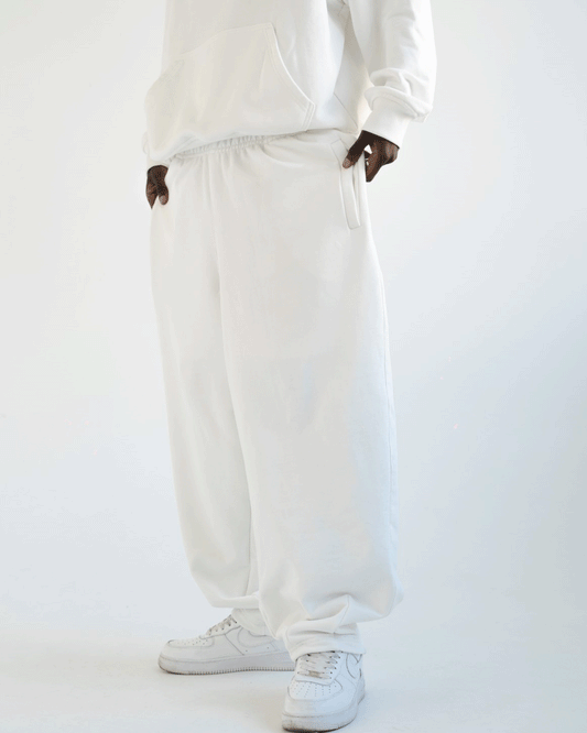 WHITE OVERSIZE Regular Pants