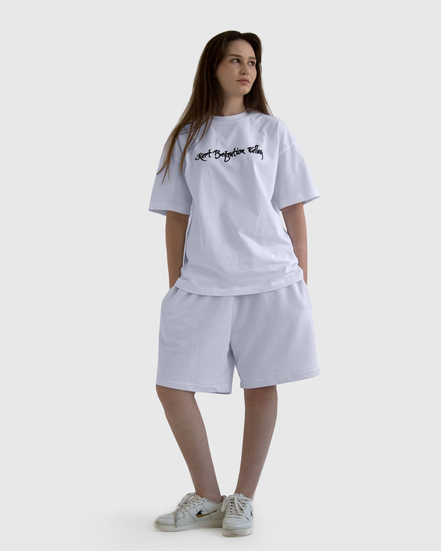 WHITE OVERSIZED T-SHIRT